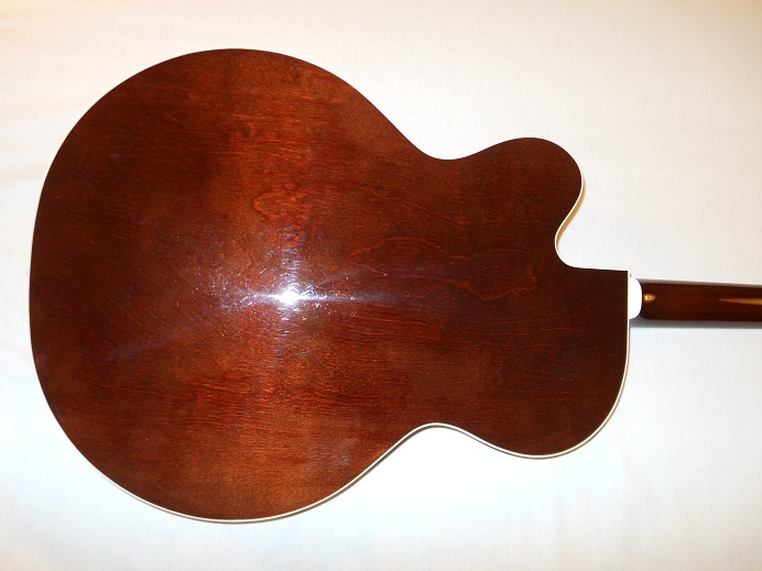 G6119B Broadkaster Bass Picture 9
